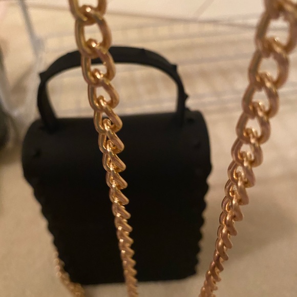 Little box like purse with the shoulder strap - Picture 3 of 3